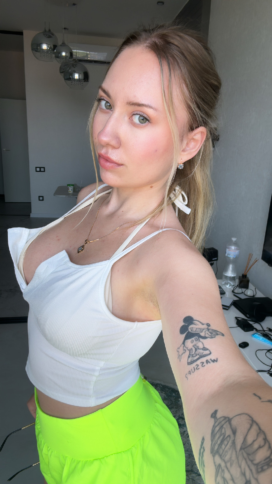 KateV in her underwear in Houston