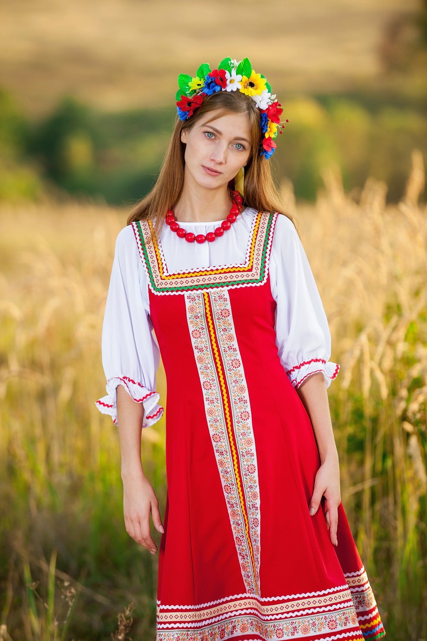 Women in Slavic costumes in Houston — step in, relax, and chat live